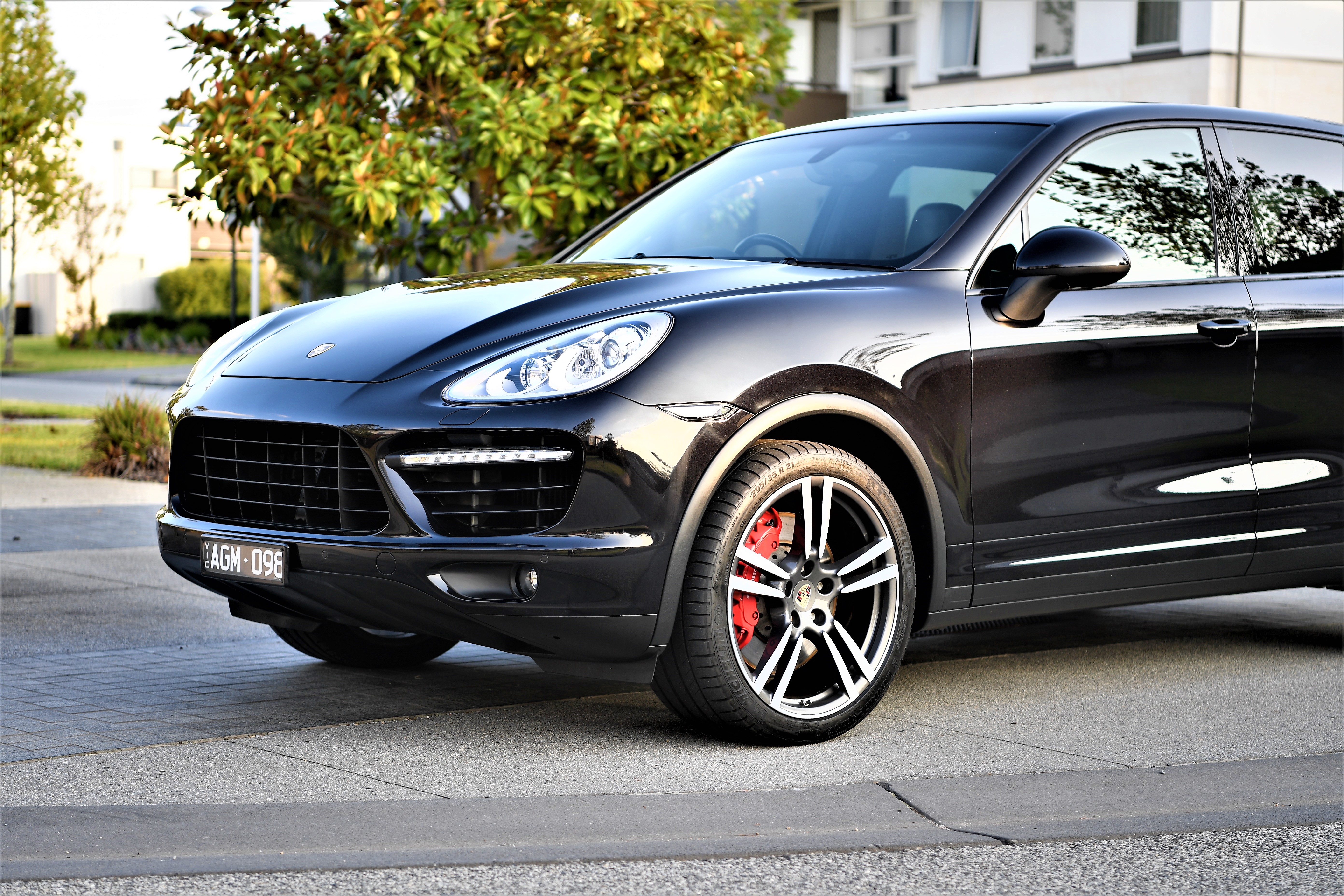 Porsche cayenne 2011 года
