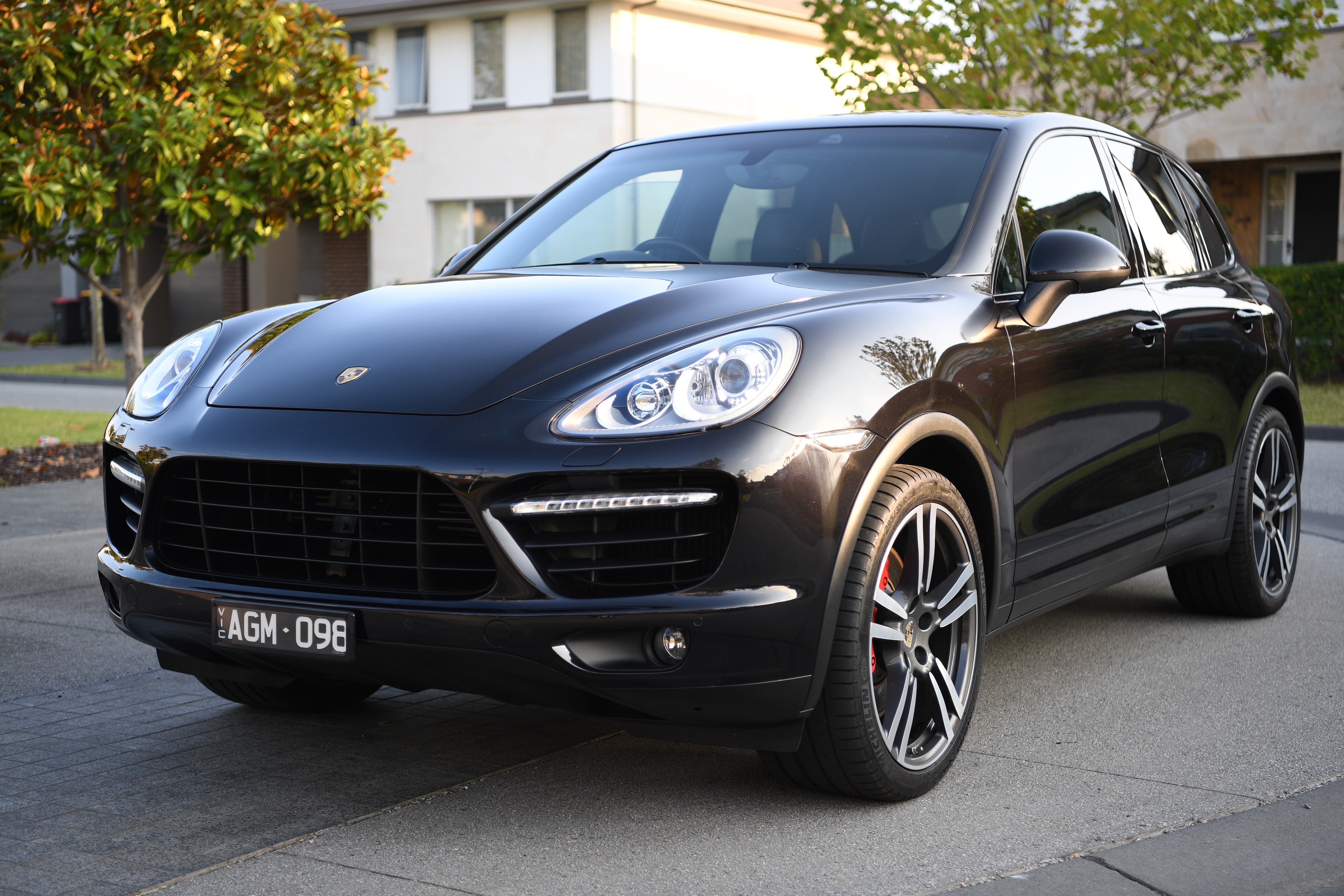 Porsche cayenne 2011 года